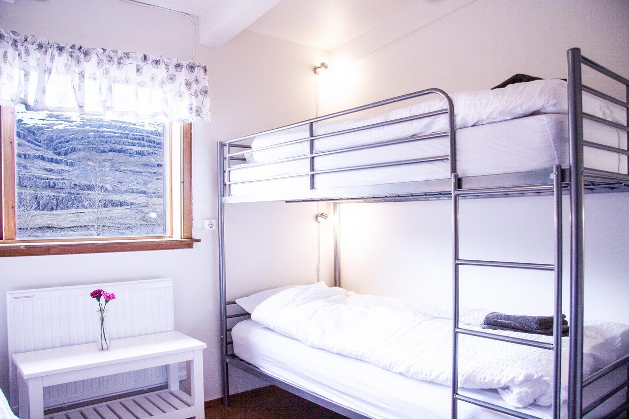 Fossardalur Guesthouse Djúpivogur Екстериор снимка